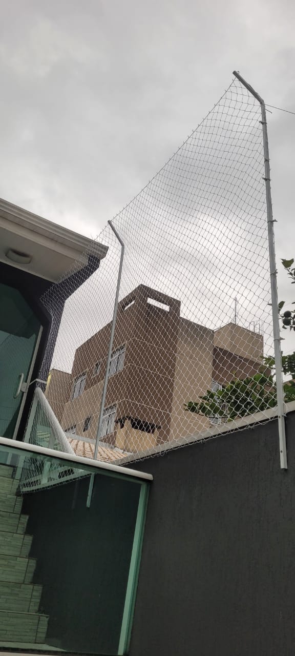 Instalação de rede de proteção realizada pela WJR